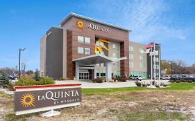 La Quinta Inn & Suites By Wyndham Shorewood
